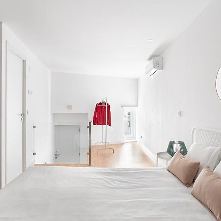 Altido Stylish 2-Level Flats Near Ajuda Palace Лісабон Екстер'єр фото