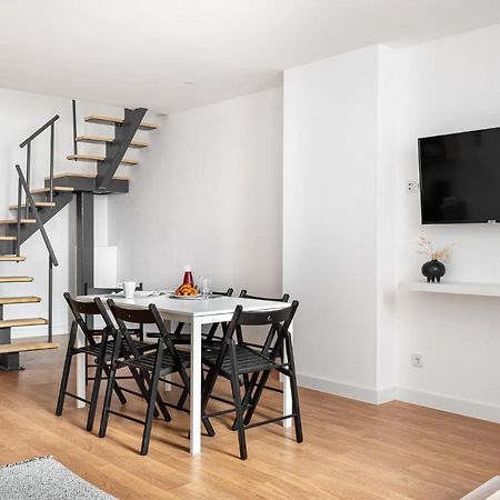 Altido Stylish 2-Level Flats Near Ajuda Palace Лісабон Екстер'єр фото