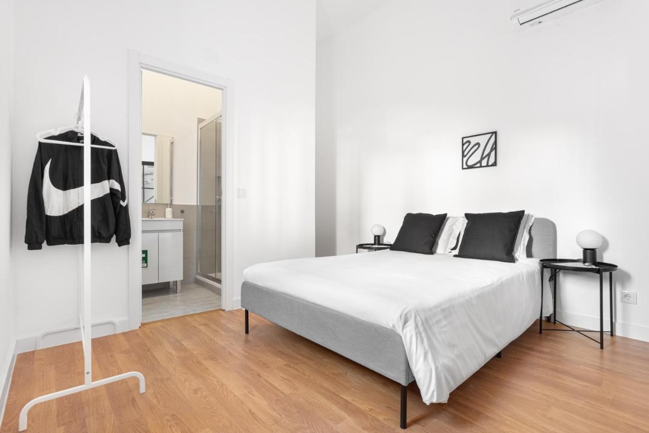 Altido Stylish 2-Level Flats Near Ajuda Palace Лісабон Екстер'єр фото